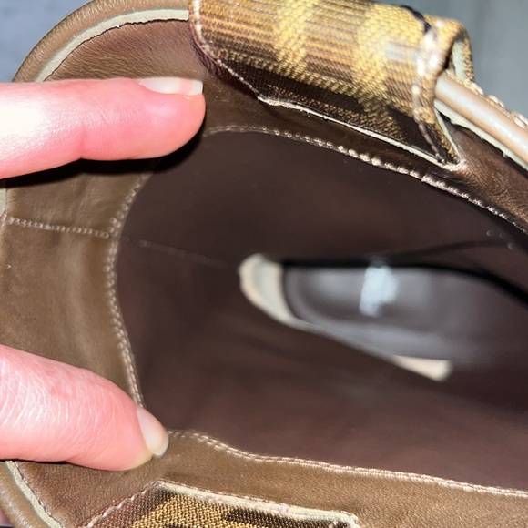 Authentic Fendi Zucca size 39.5 cowboy boots EUC - Picture 5 of 7